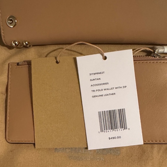 Michael Kors Collection Suntan Studded Wallet - Picture 2 of 7